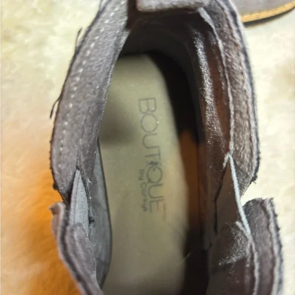 Boutique Corkys Gray Suede (man made) Ankle Booties - Picture 2 of 6
